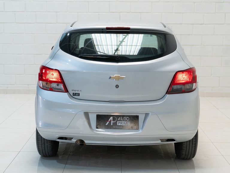 Chevrolet ONIX HATCH Joy 1.0 8V Flex 5p Mec.
