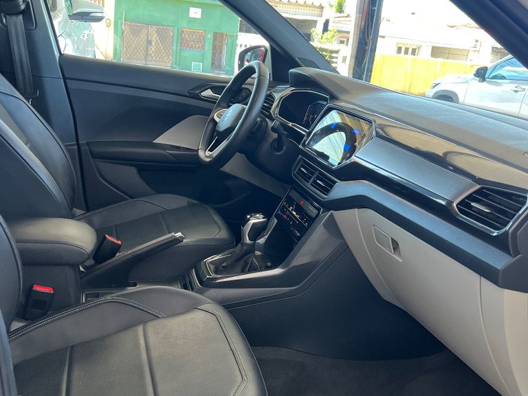 VolksWagen T-Cross Highline 1.4 TSI Flex 16V 5p Aut