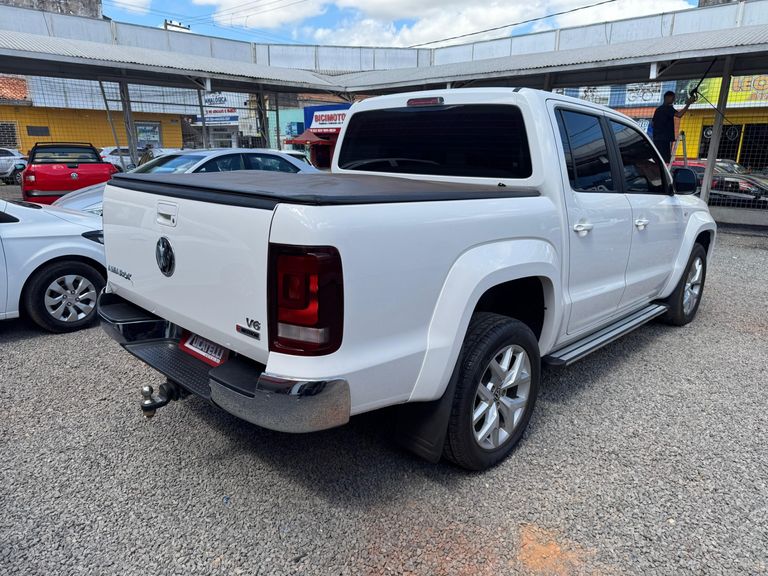VolksWagen AMAROK Highline CD 3.0 4x4 TB Dies. Aut.