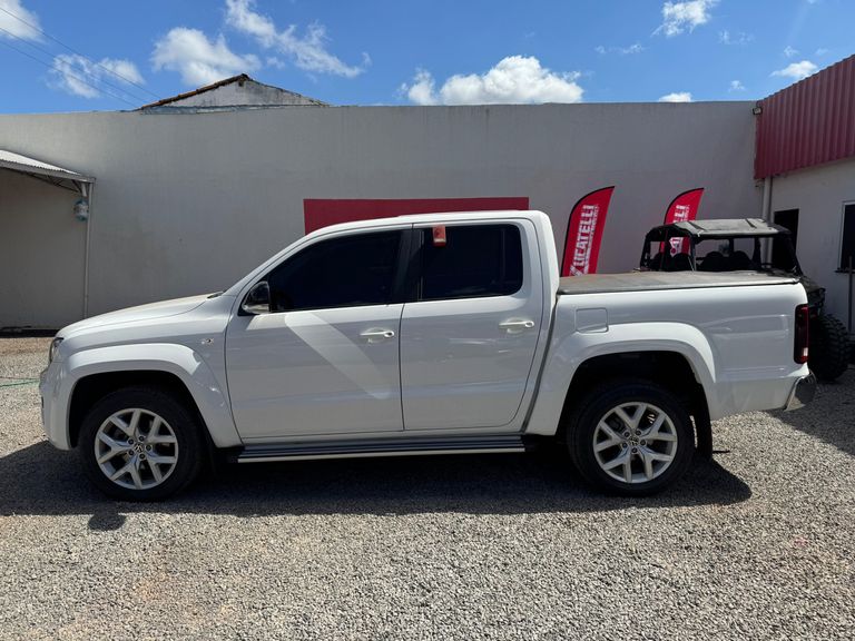 VolksWagen AMAROK Highline CD 3.0 4x4 TB Dies. Aut.