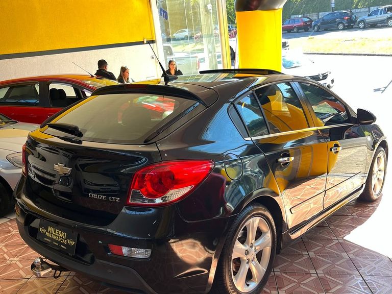 Chevrolet CRUZE LTZ 1.8 16V FlexPower 4p Aut.