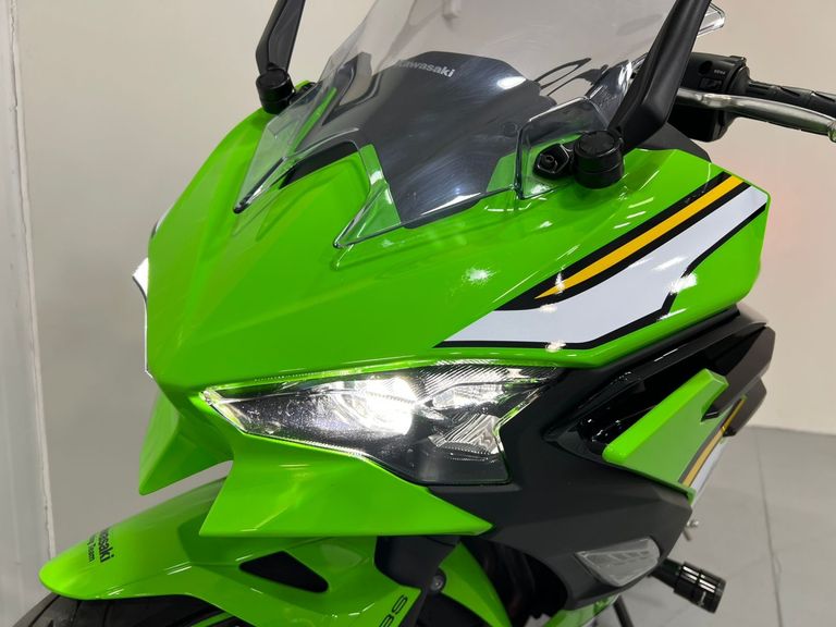 KAWASAKI NINJA 500 SE