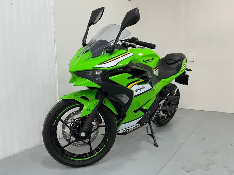 KAWASAKI NINJA 500 SE
