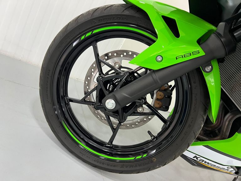 KAWASAKI NINJA 500 SE