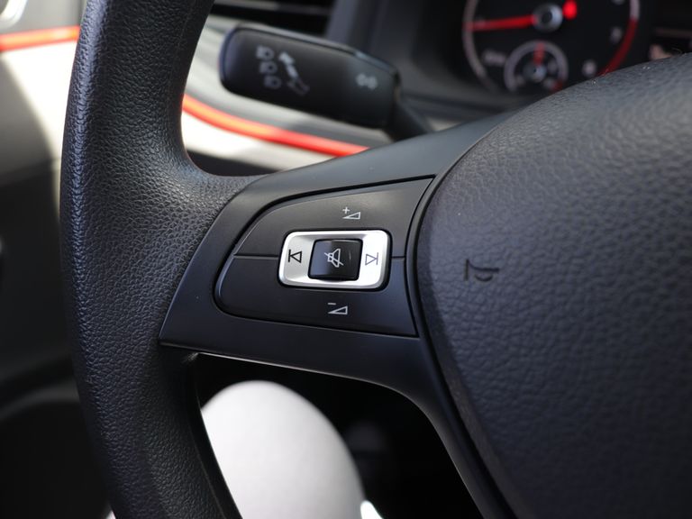 VolksWagen Polo 1.6 MSI Flex 16V 5p