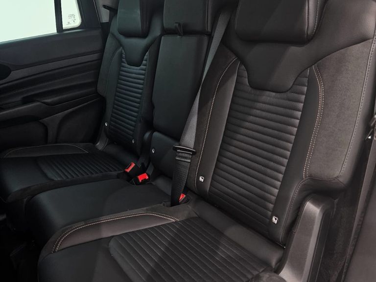 Jeep Commander Limited T270 1.3 TB Flex Aut.