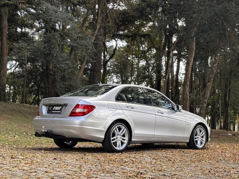 Mercedes C-180 CGI Classic 1.8 16V 156cv Aut.