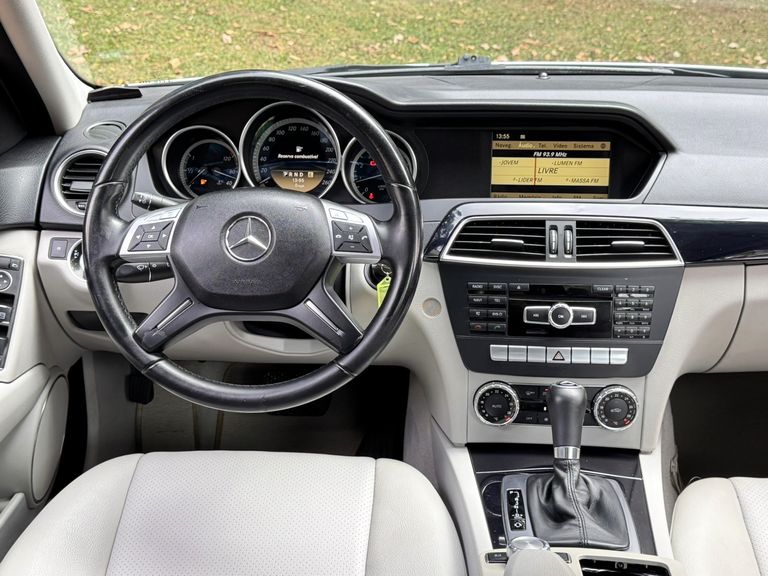 Mercedes C-180 CGI Classic 1.8 16V 156cv Aut.