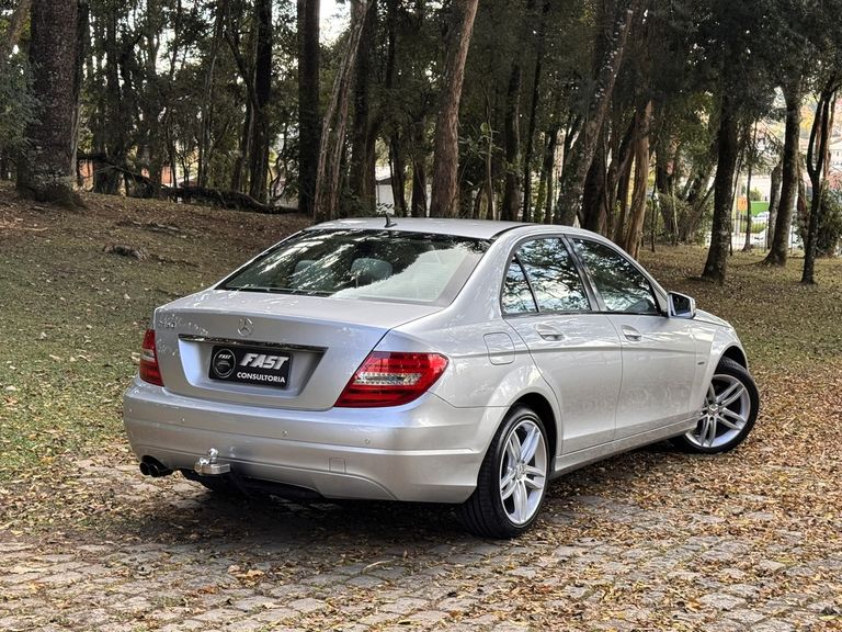 Mercedes C-180 CGI Classic 1.8 16V 156cv Aut.