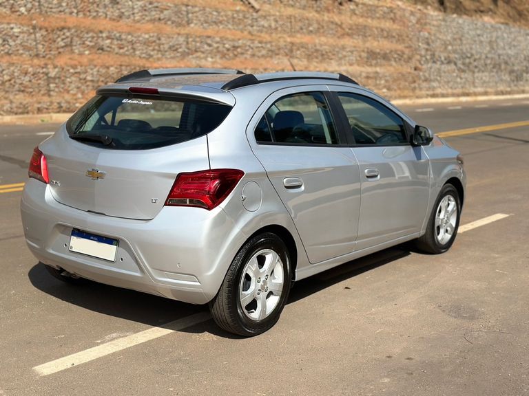 Chevrolet ONIX HATCH LT 1.4 8V FlexPower 5p Mec.