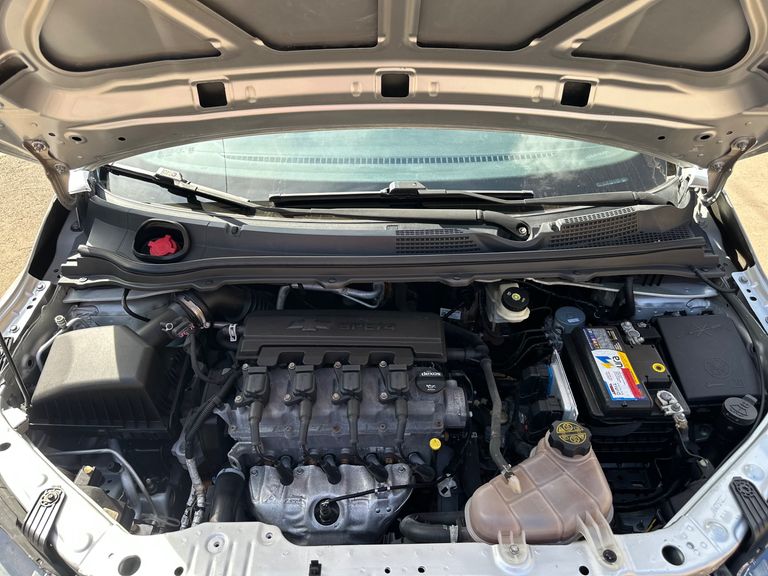 Chevrolet ONIX HATCH LT 1.4 8V FlexPower 5p Mec.