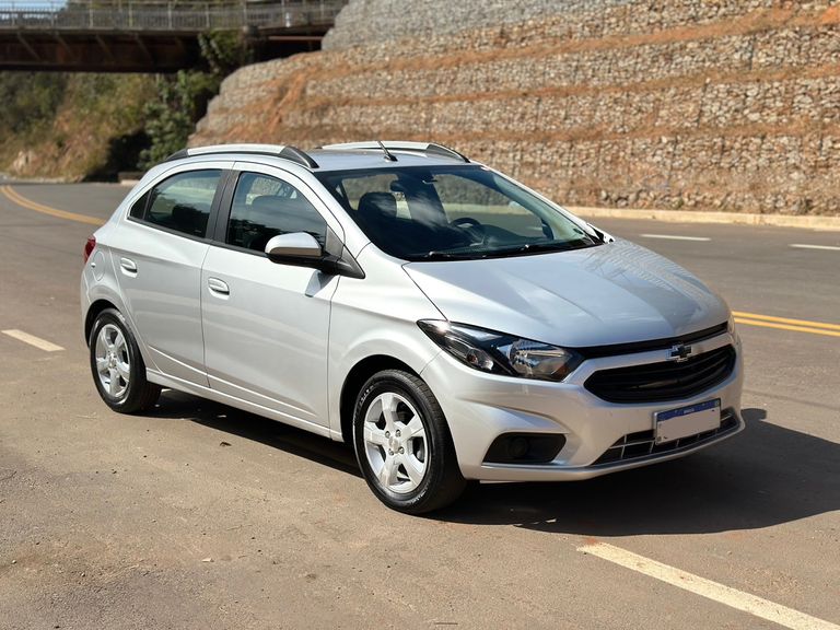Chevrolet ONIX HATCH LT 1.4 8V FlexPower 5p Mec.
