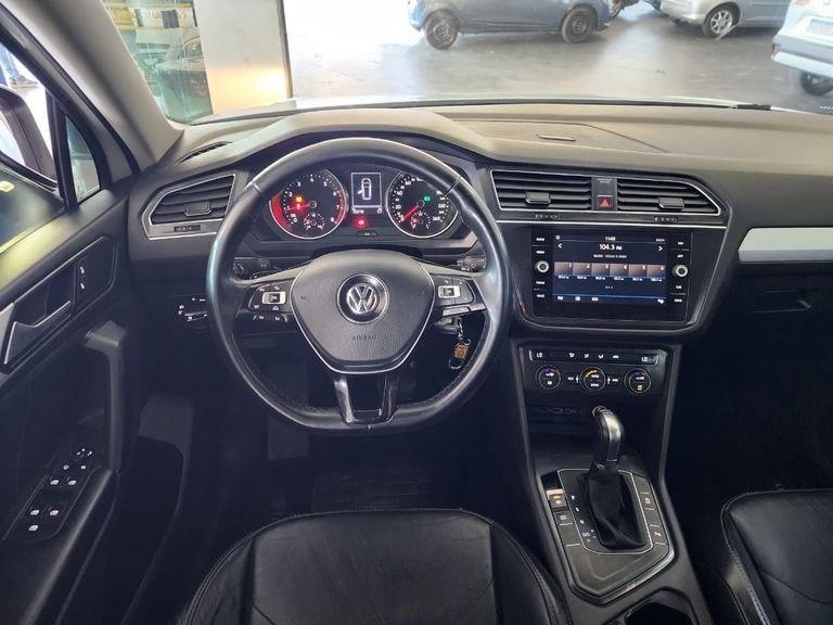 VolksWagen TIGUAN Allspac 250 TSI 1.4 Flex