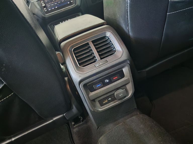 VolksWagen TIGUAN Allspac 250 TSI 1.4 Flex