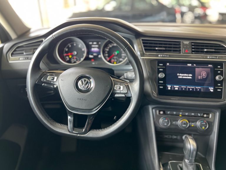VolksWagen TIGUAN Allspac Comf 250 TSI 1.4 Flex