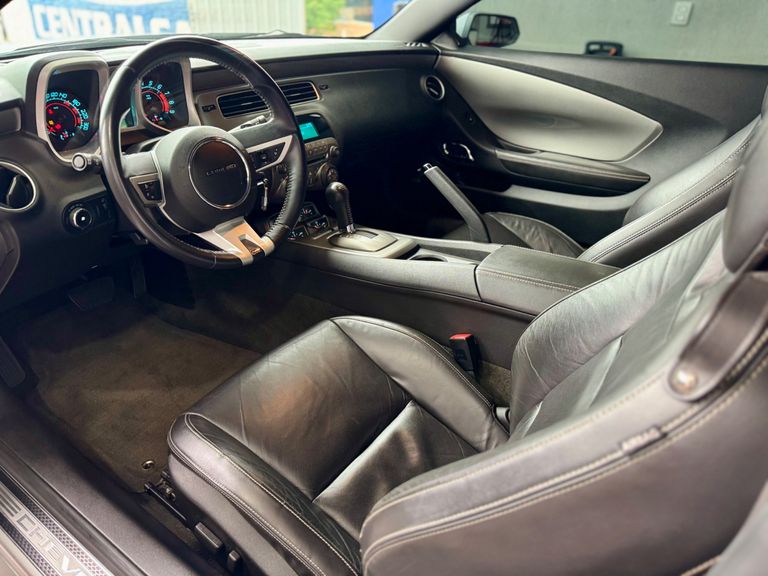 Chevrolet Camaro SS 6.2 V8 16V