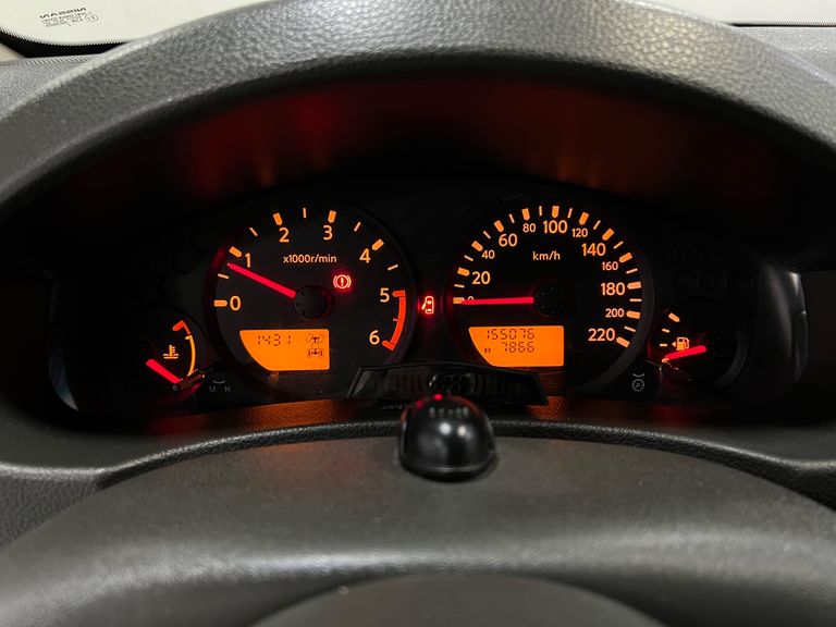 Nissan Frontier XE  CD 4x4 2.5 TB Diesel
