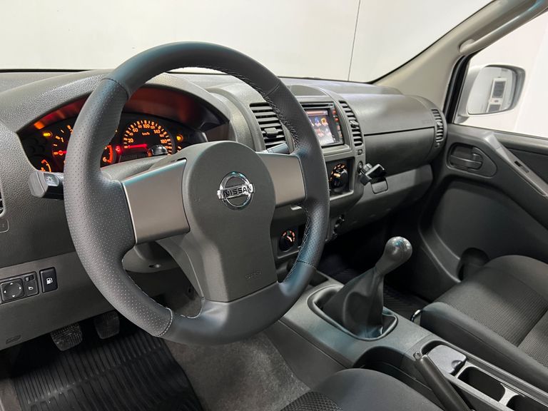 Nissan Frontier XE  CD 4x4 2.5 TB Diesel