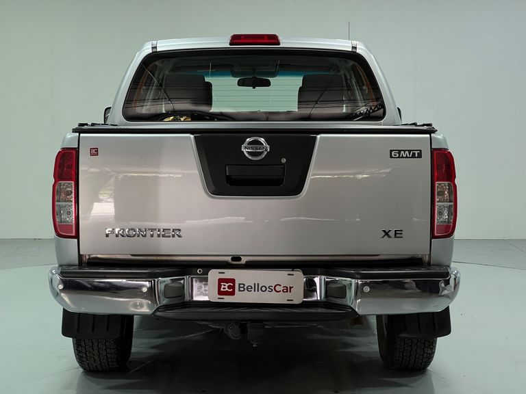 Nissan Frontier XE  CD 4x4 2.5 TB Diesel