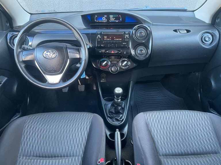 Toyota ETIOS X 1.3 Flex 16V 5p Mec.