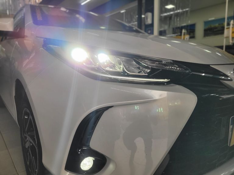 Toyota YARIS XLS 1.5 Flex 16V 5p Aut.