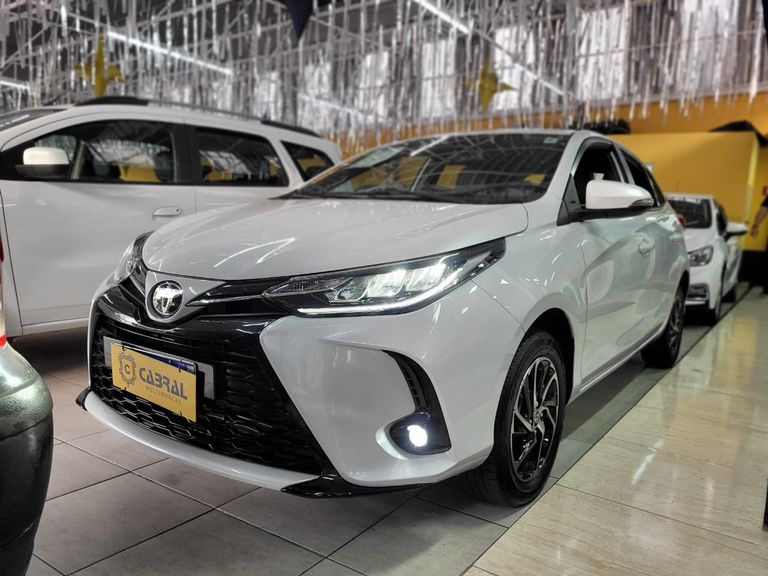 Toyota YARIS XLS 1.5 Flex 16V 5p Aut.