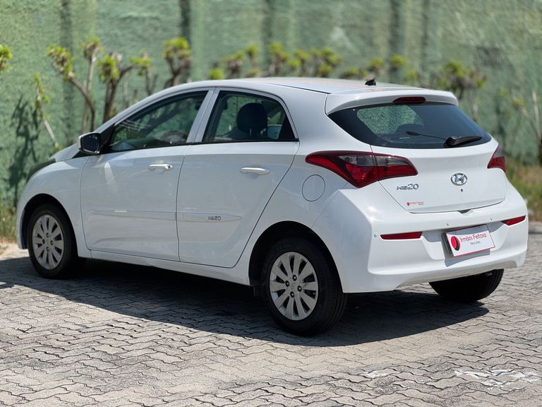 Hyundai HB20 Unique 1.0 Flex 12V Mec.