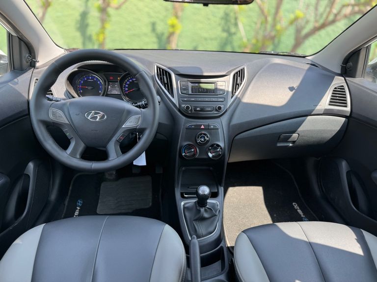 Hyundai HB20 Unique 1.0 Flex 12V Mec.