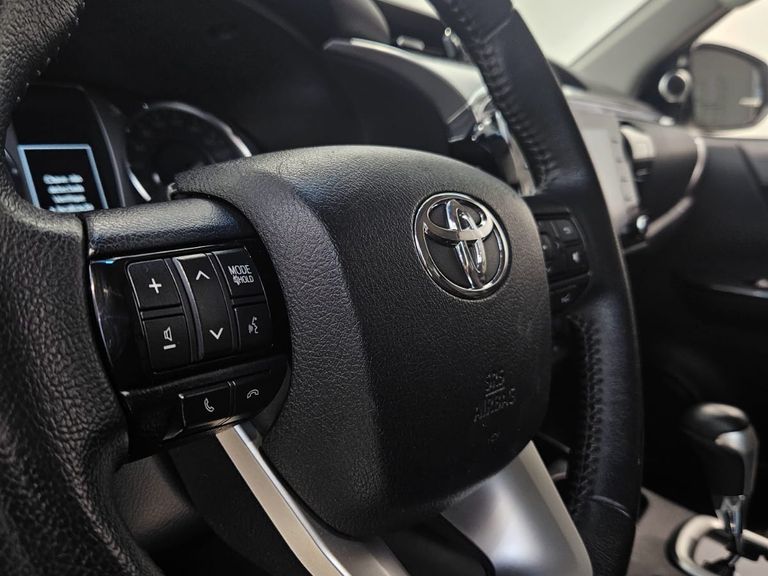 Toyota Hilux CD SRX Limited 4x4 2.8 TDI Die.Aut