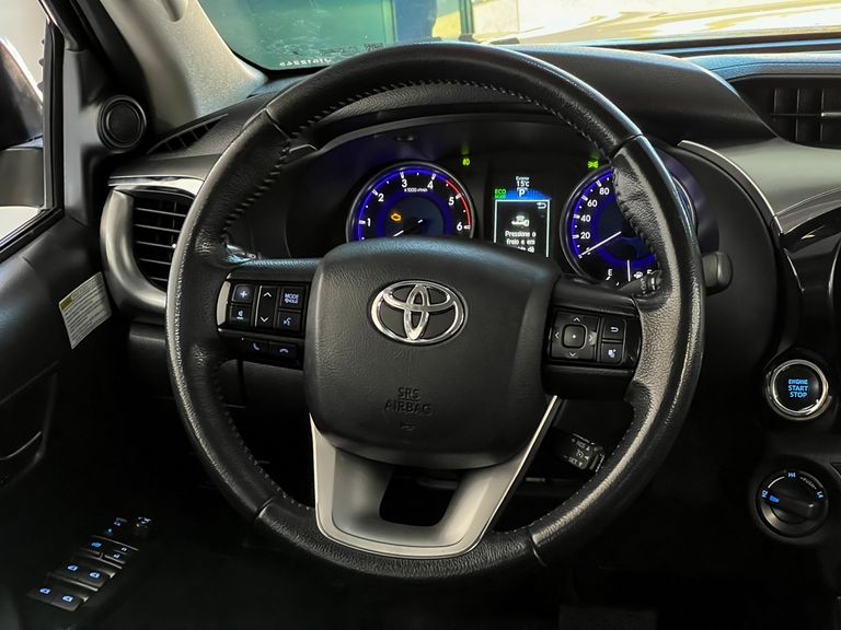 Toyota Hilux CD SRX 4x4 2.8 TDI 16V Diesel Aut.