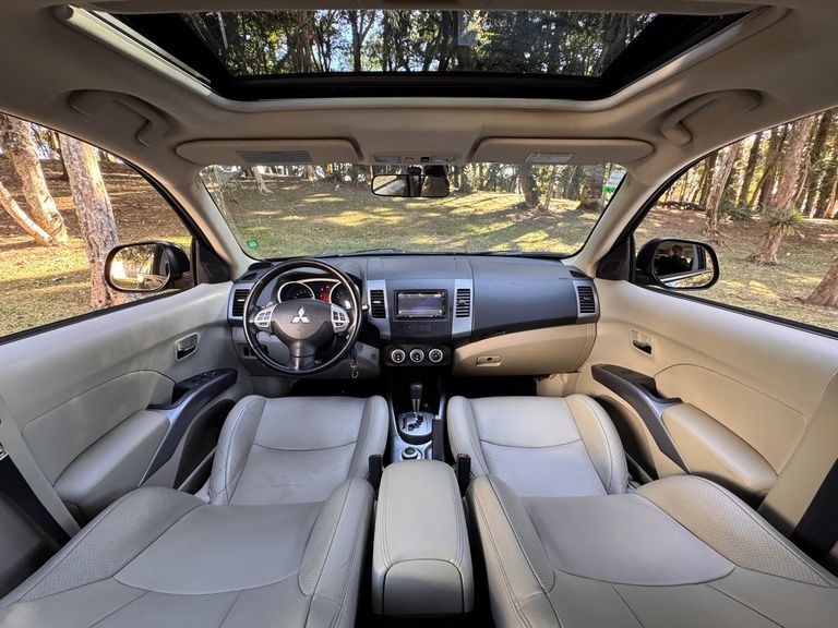 Mitsubishi OUTLANDER 3.0/ GT 3.0 V6 Aut.