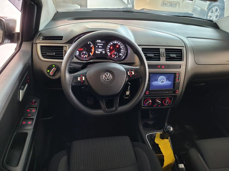 VolksWagen Fox Connect 1.6 Flex 8V 5p