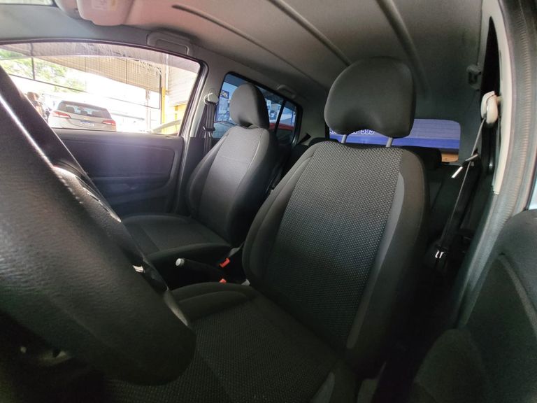 VolksWagen Fox Connect 1.6 Flex 8V 5p