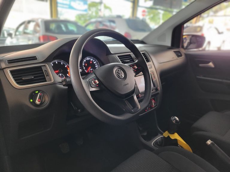 VolksWagen Fox Connect 1.6 Flex 8V 5p