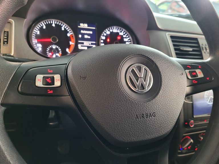 VolksWagen Fox Connect 1.6 Flex 8V 5p