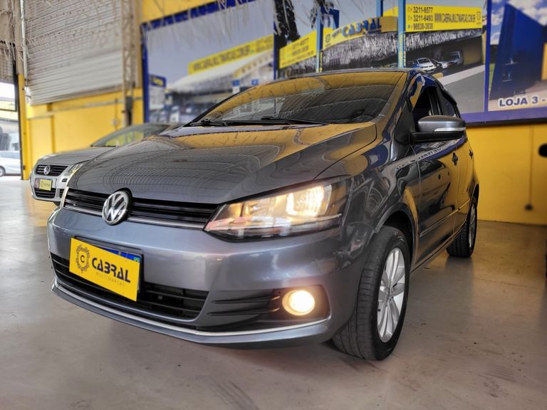 VolksWagen Fox Connect 1.6 Flex 8V 5p