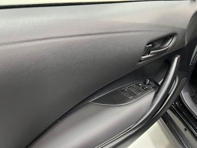 Toyota Corolla GLi 2.0 16V Flex Aut.