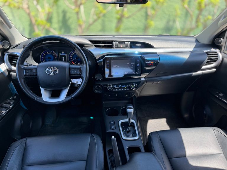 Toyota Hilux CD SRV 4x4 2.8 TDI Diesel Aut.