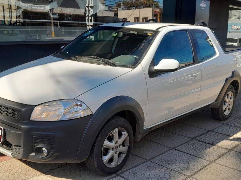 Fiat Strada Freedom 1.4 Flex 8V CD