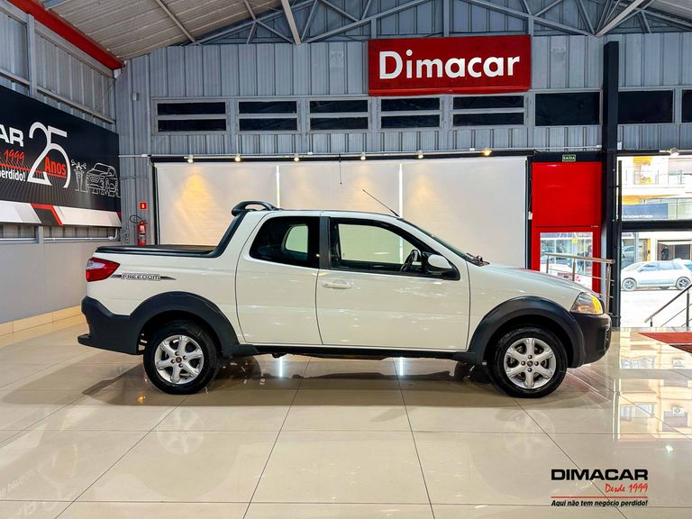 Fiat Strada Freedom 1.4 Flex 8V CD