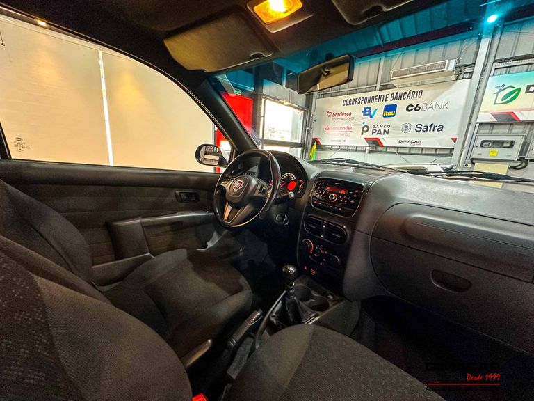 Fiat Strada Freedom 1.4 Flex 8V CD