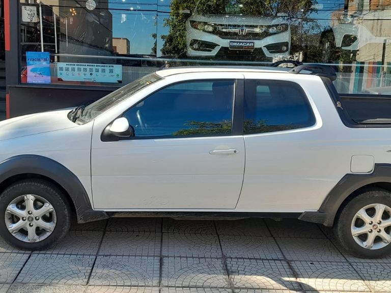 Fiat Strada Freedom 1.4 Flex 8V CD