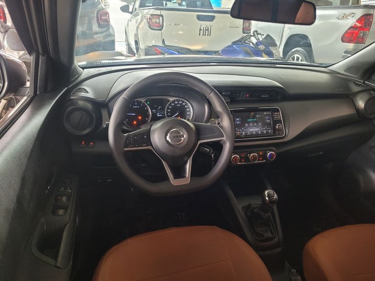 Nissan KICKS S 1.6 16V FlexStar 5p Mec.