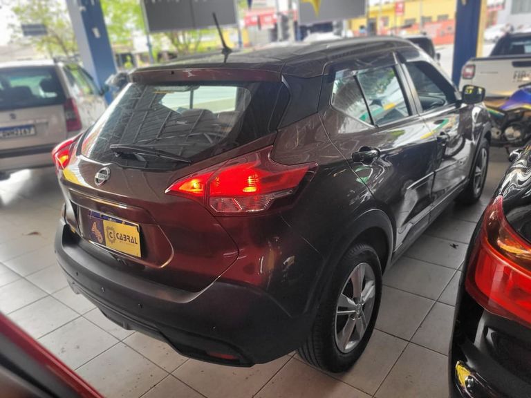 Nissan KICKS S 1.6 16V FlexStar 5p Mec.