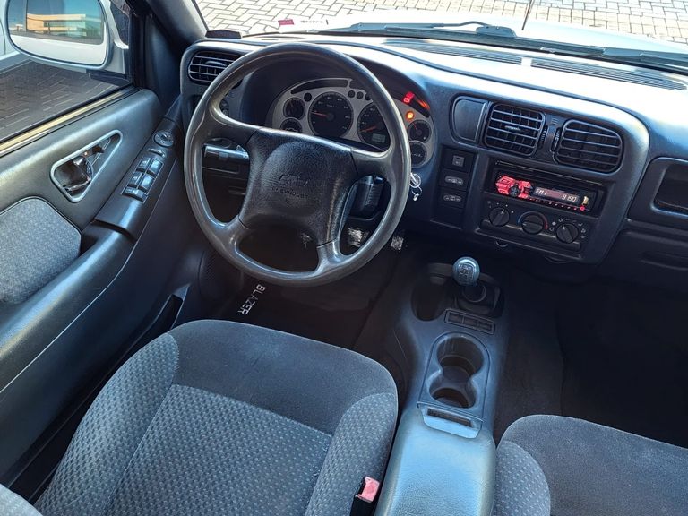 Chevrolet BLAZER ADVANTAGE 2.4 GASOLINA