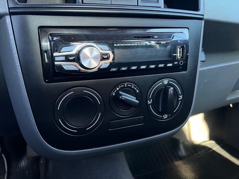 VolksWagen Gol (novo) 1.0 Mi Total Flex 8V 2p