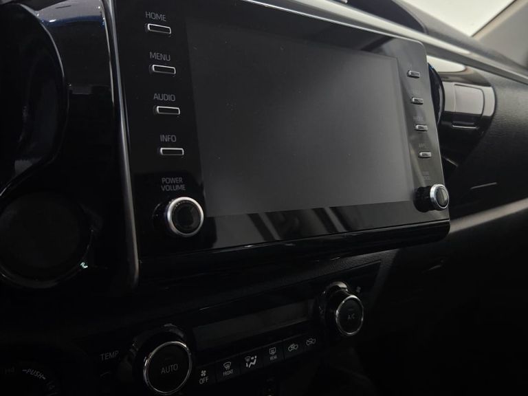 Toyota Hilux CD SR 4x4 2.8 TDI Diesel Aut.