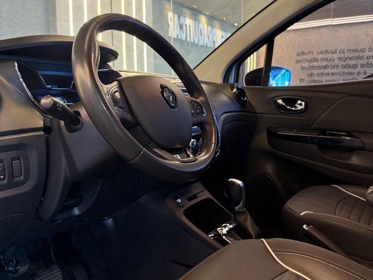 Renault CAPTUR Intense 2.0 16V Flex 5p Aut.