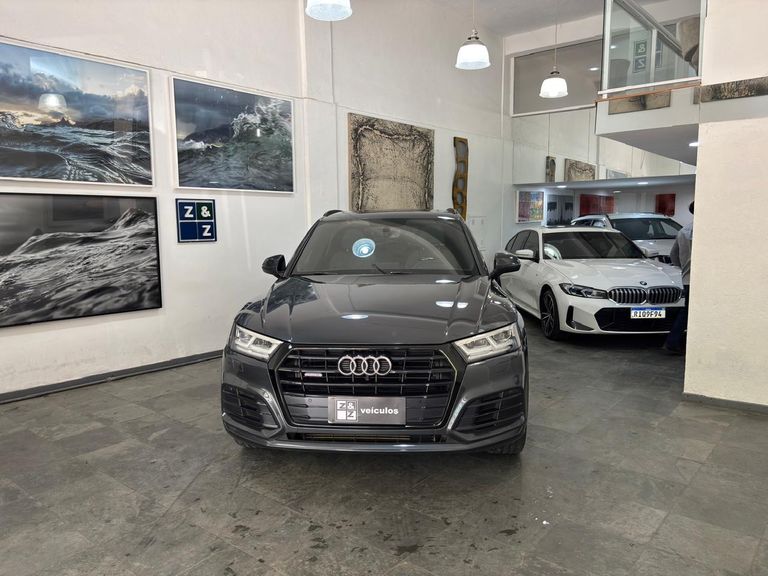 Audi Q5 S-Line 2.0 TFSI Quattro S-tronic
