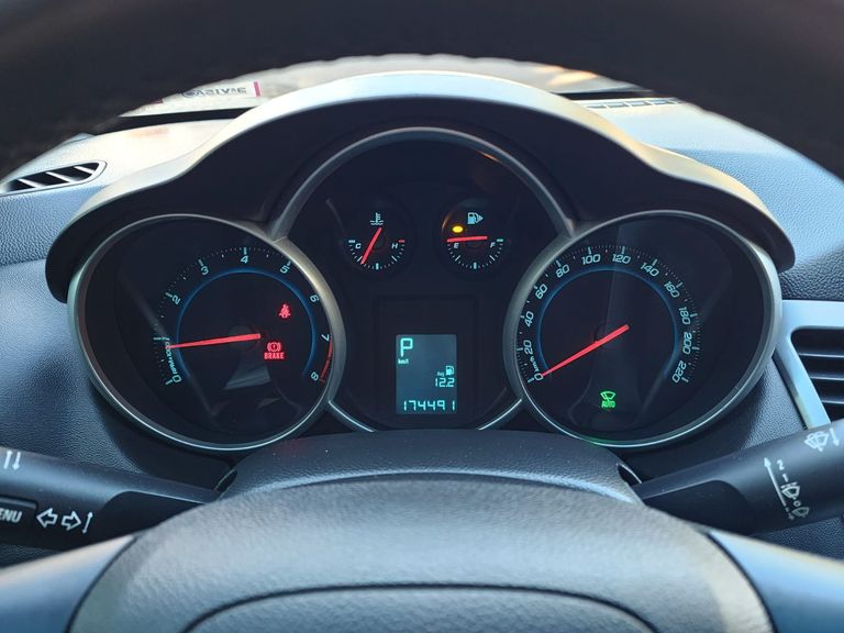 Chevrolet CRUZE LT 1.8 16V FlexPower 4p Aut.